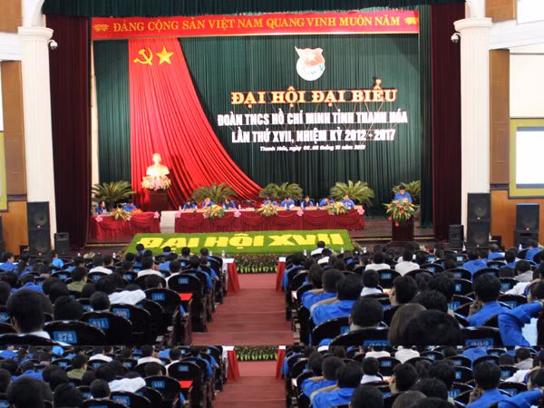 Phiên họp thứ nhất Đại hội Đại biểu Đoàn TNCS Hồ Chí Minh tỉnh Thanh Hóa lần thứ XVII, nhiệm kỳ 2012- 2017, chiều 6- 10. 