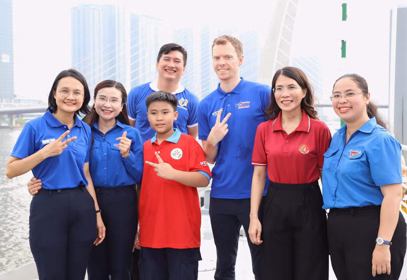 Lan tỏa tinh thần phấn khởi ngày khởi động các hoạt động tình nguyện hè.