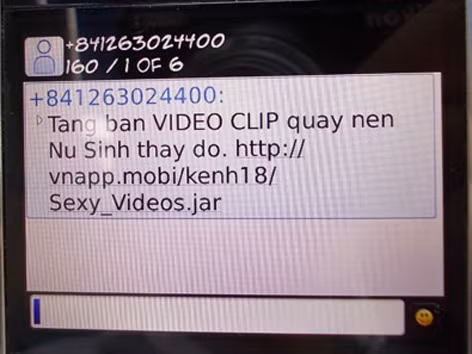 Một tin nhắn bậy bạ 