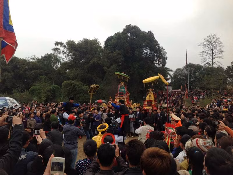 Rất đông người tham gia