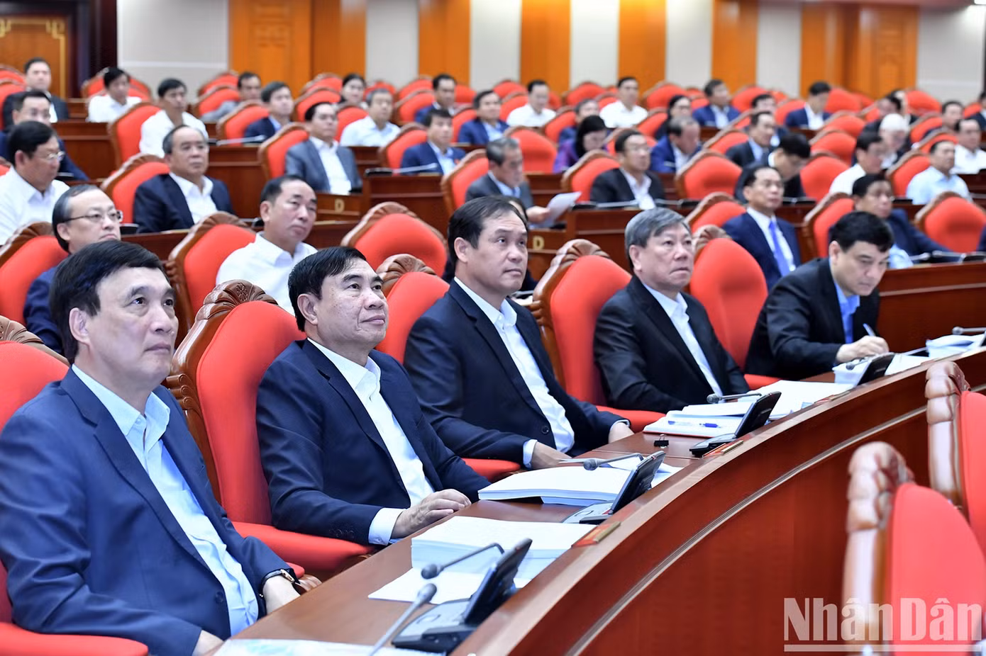 Các đại biểu tham dự hội nghị.