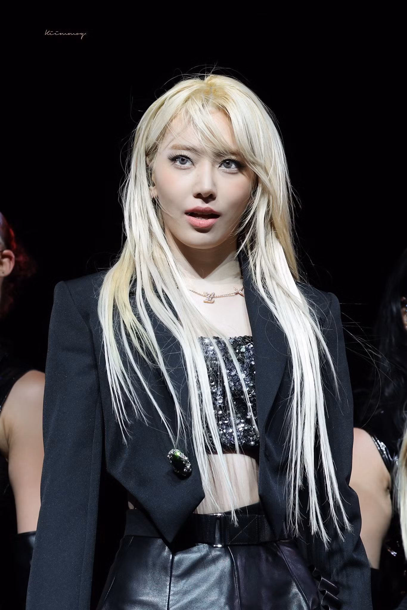 Sakura bày tỏ: "Tôi muốn biểu diễn để các bạn có một ngày tuyệt vời và khó quên".