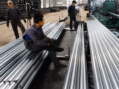 Hàng tồn kho - sợi dây liên thông làm nợ xấu gia tăng (ảnh minh họa) . Ảnh: Hồng Vĩnh