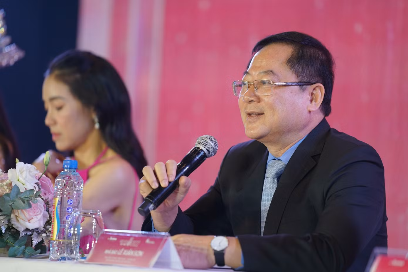 Tổng Biên tập báo Tiền Phong Lê Xuân Sơn phát biểu tại buổi họp báo. (Ảnh: Phạm Nguyễn) Tổng Biên tập báo Tiền Phong Lê Xuân Sơn phát biểu tại buổi họp báo. (Ảnh: Phạm Nguyễn)