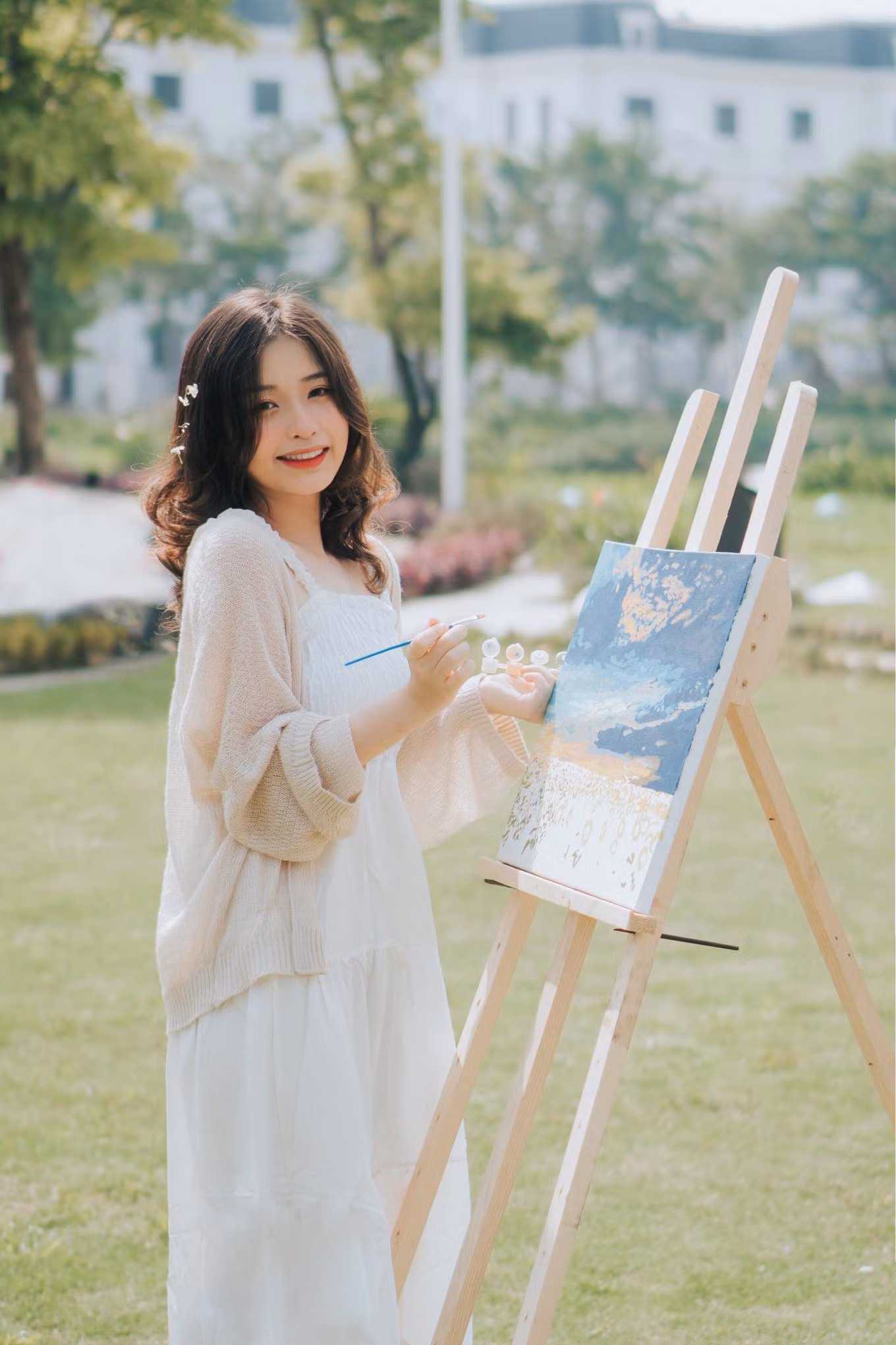 Thu Phương chia sẻ về ước vọng mộng mơ, tươi sáng, đậm chất tuổi trẻ.