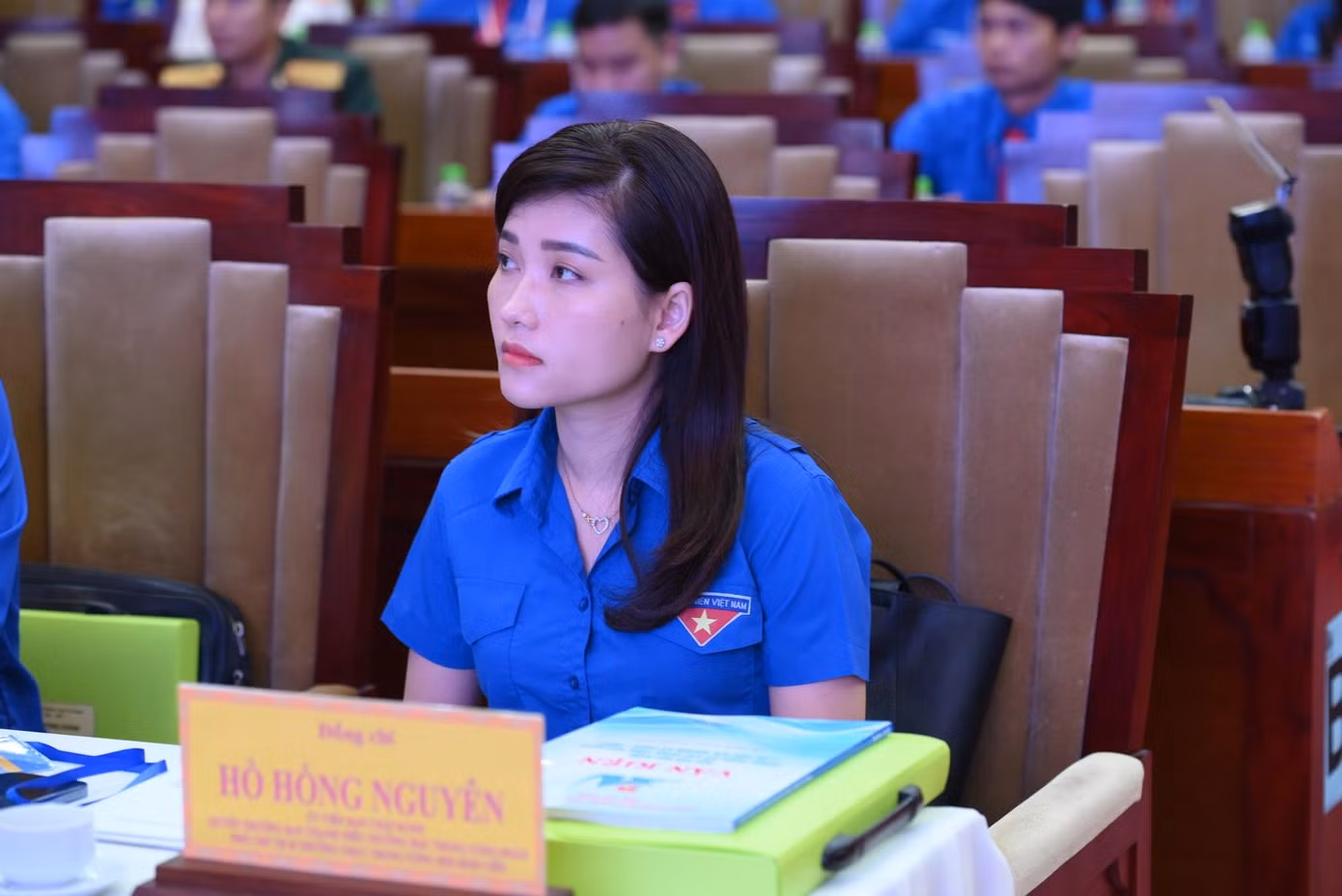 Chị Hồ Hồng Nguyên – Ủy viên BCH T.Ư Đoàn, Quyền Trưởng ban Thanh niên Trường học T.Ư Đoàn, Phó Chủ tịch Thường trực T.Ư Hội Sinh viên Việt Nam dự Đại hội. (Ảnh: Việt Kiên)