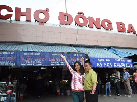 Tiếp tục chuỗi ngày khám phá ẩm thực các vùng miền của Việt Nam, Á hậu Hoàng My và 