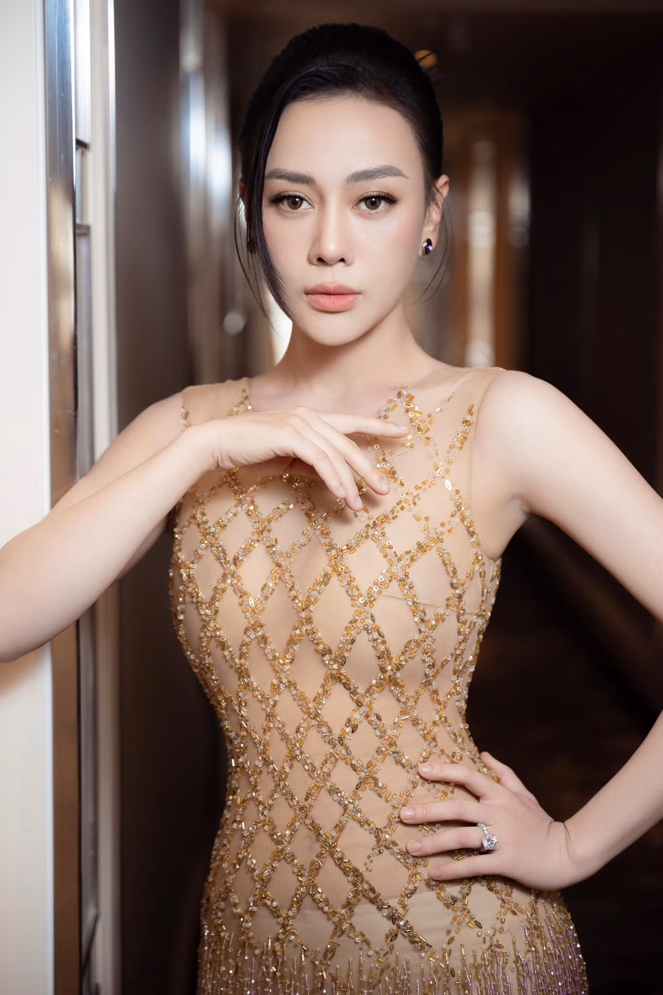 Phương Oanh là một trong những thí sinh của Bước nhảy hoàn vũ năm 2024. Chương trình trở lại show 8 năm ngừng sản xuất. Phương Oanh là một trong những thí sinh của Bước nhảy hoàn vũ năm 2024. Chương trình trở lại show 8 năm ngừng sản xuất.