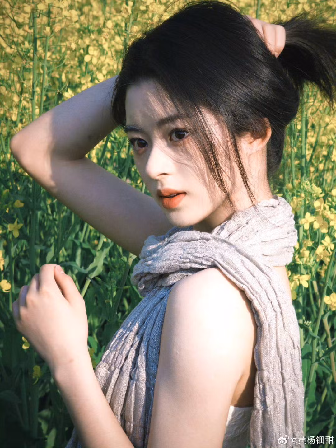 Hoàng Dương Điền Điềm nhận được nhiều tài nguyên phim ảnh dù tuổi đời nhỏ.