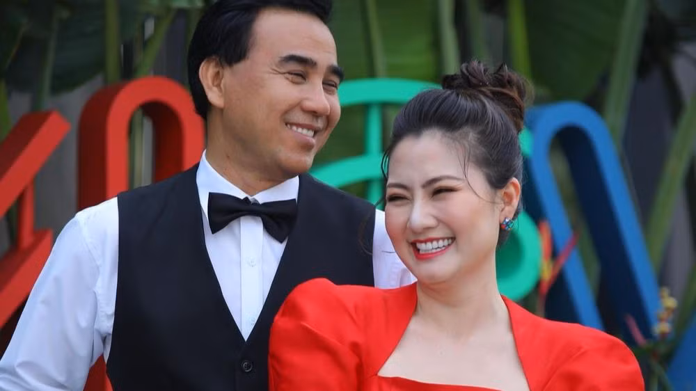 Quyền Linh và Ngọc Lan là ông tơ - bà mối show hẹn hò nổi tiếng.