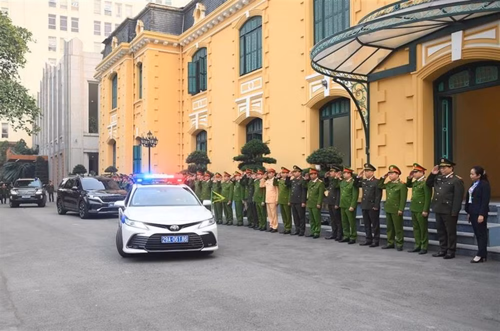 Công an các đơn vị, địa phương đồng loạt ra quân tấn công, trấn áp tội phạm, bảo đảm ANTT.