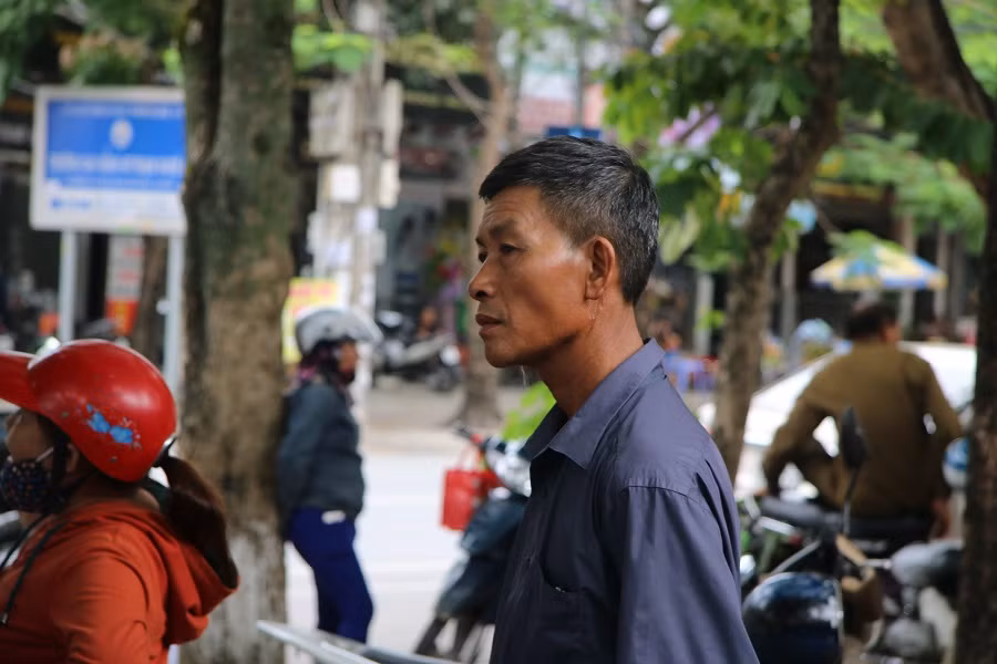 Đề Toán THPT phân hóa cao, nhiều thí sinh bật khóc ảnh 4 Đề Toán THPT phân hóa cao, nhiều thí sinh bật khóc ảnh 4