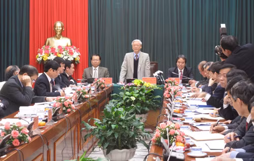 Tổng Bí thư Nguyễn Phú Trọng phát biểu trong buổi làm việc với Ngân hàng Nhà nước Việt Nam. Ảnh: vov.vn 