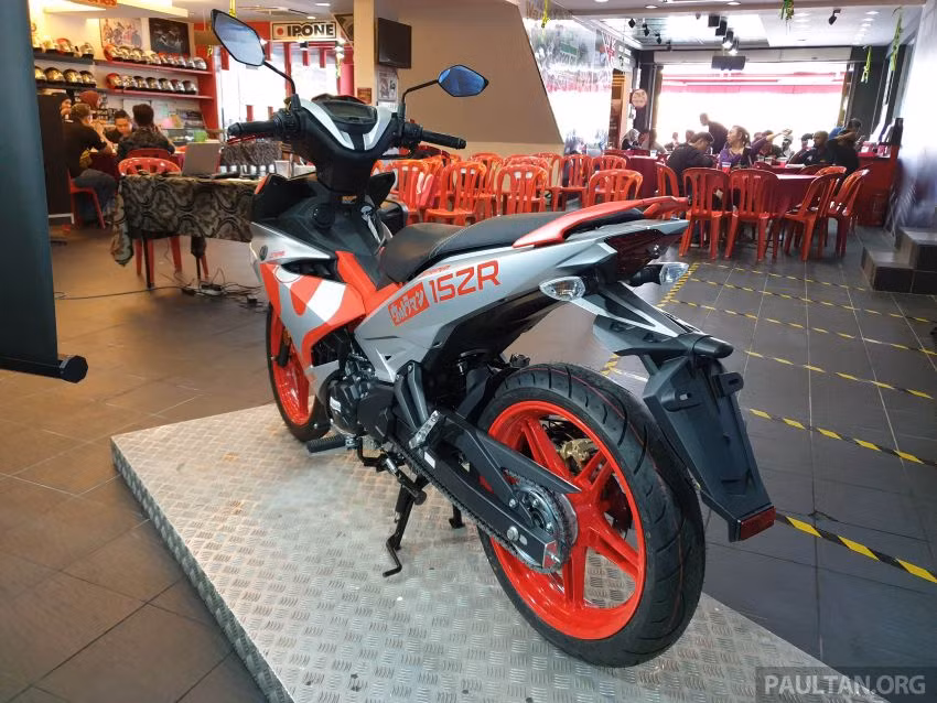 Exciter 2019 bản Ultraman có giá hơn 71 triệu đồng ở Malaysia ảnh 8