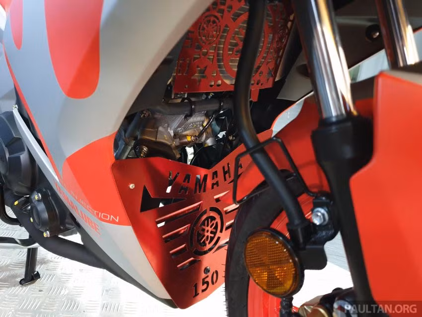 Exciter 2019 bản Ultraman có giá hơn 71 triệu đồng ở Malaysia ảnh 7