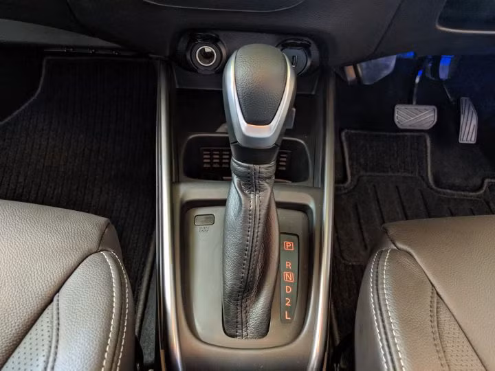 Suzuki XL6 trình làng, giá từ 317 triệu đồng tại Ấn Độ ảnh 9