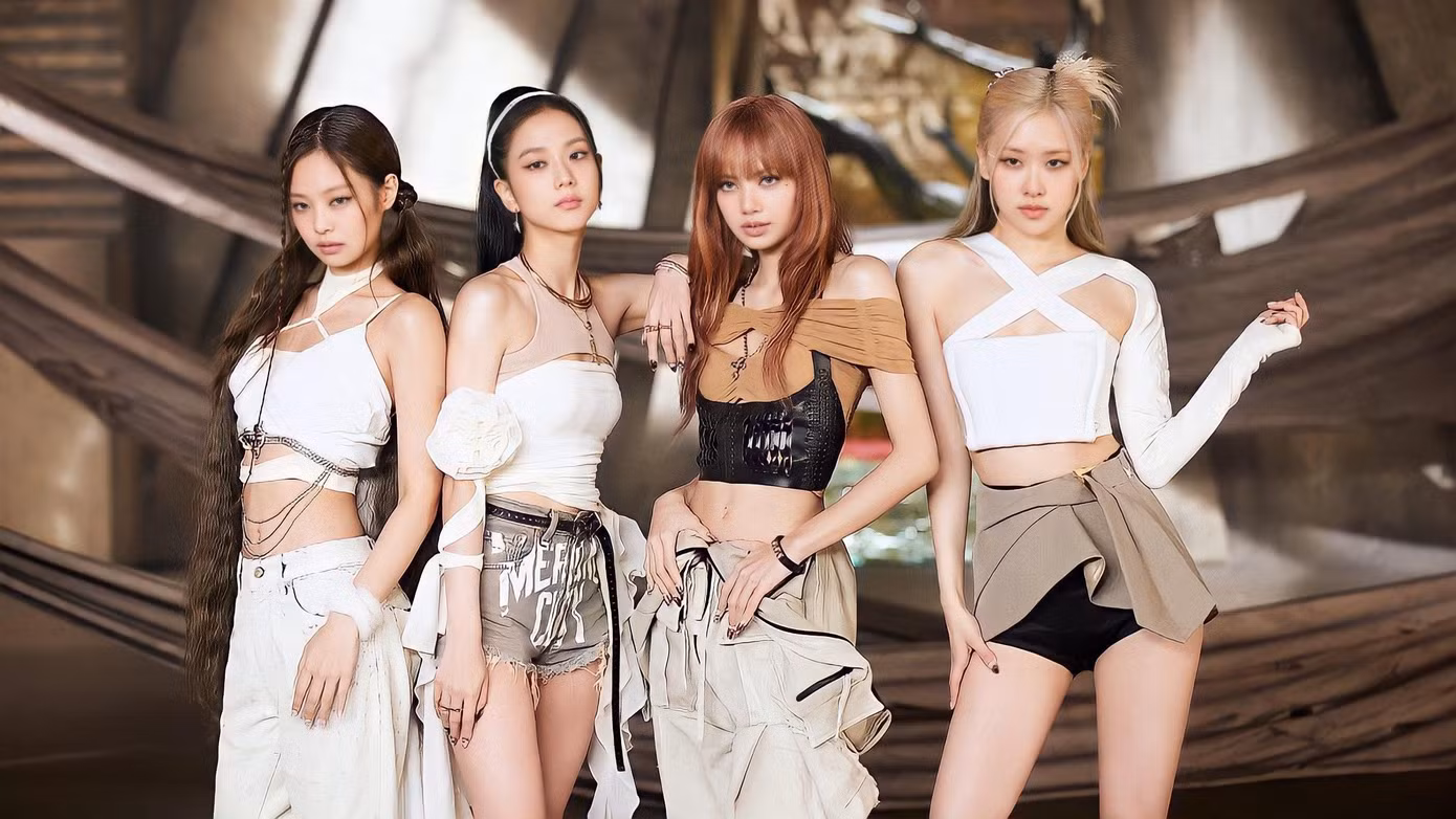 BLACKPINK đã tạo danh sách các bài hát yêu thích của bản thân ngay trước thềm diễn ra world tour, để thuận tiện đem đến trải nghiệm nghe nhạc tốt hơn cho người hâm mộ. BLACKPINK đã tạo danh sách các bài hát yêu thích của bản thân ngay trước thềm diễn ra world tour, để thuận tiện đem đến trải nghiệm nghe nhạc tốt hơn cho người hâm mộ.
