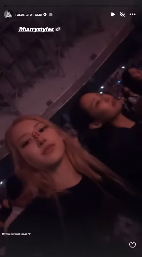 Rosé đăng Story Instagram chứng thực đã có mặt tại concert của Harry.