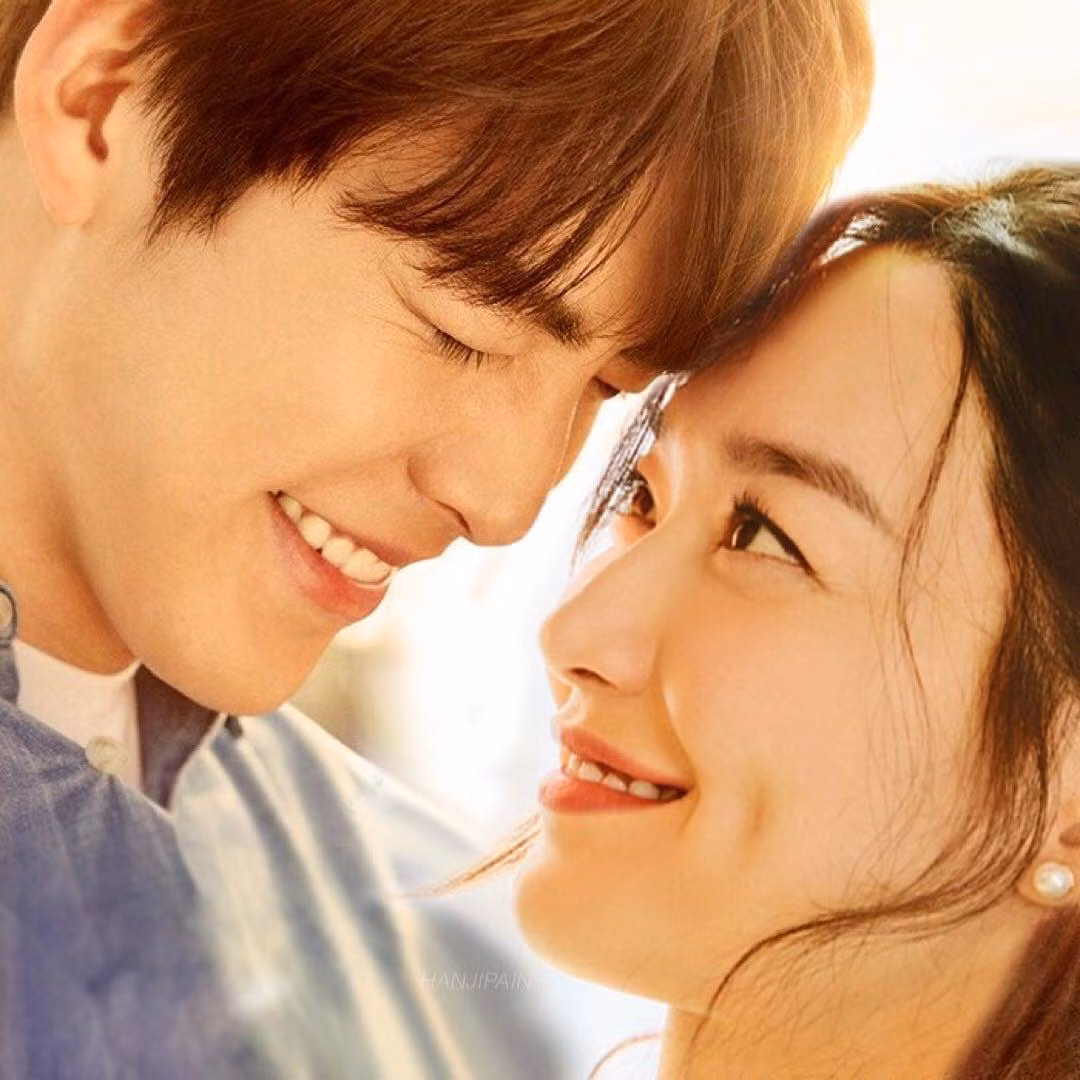 Shin Min Ah lại về bên Woo Bin. - Ảnh: A Penguin's Spring Shin Min Ah lại về bên Woo Bin. - Ảnh: A Penguin's Spring