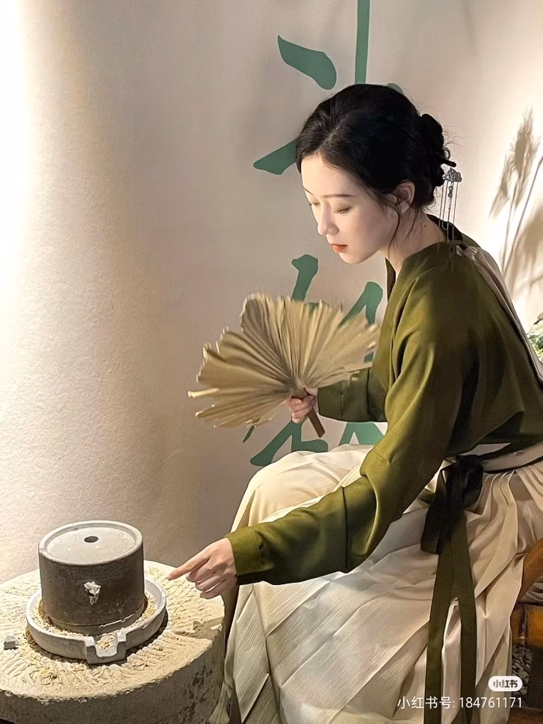 Yiwenw cũng thích mặc Hán phục trong đời sống thường ngày.