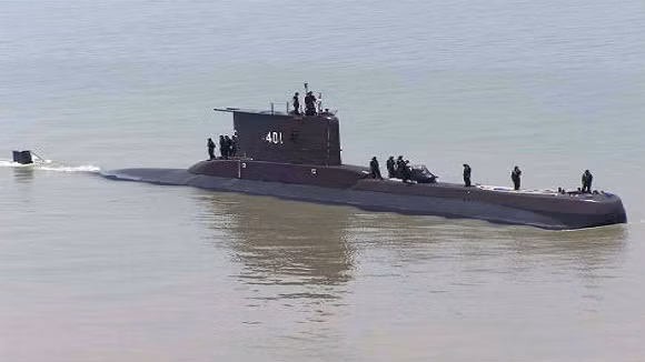 Tàu ngầm Type 206 KRI Cakra của Hải quân Indonesia