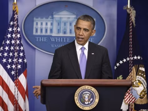 Tổng thống Barack Obama phát biểu với báo giới sau khi Thượng viện thông qua dự luật cho phép mở cửa chính phủ trở lại. Ảnh: Getty Images. Tổng thống Barack Obama phát biểu với báo giới sau khi Thượng viện thông qua dự luật cho phép mở cửa chính phủ trở lại. Ảnh: Getty Images