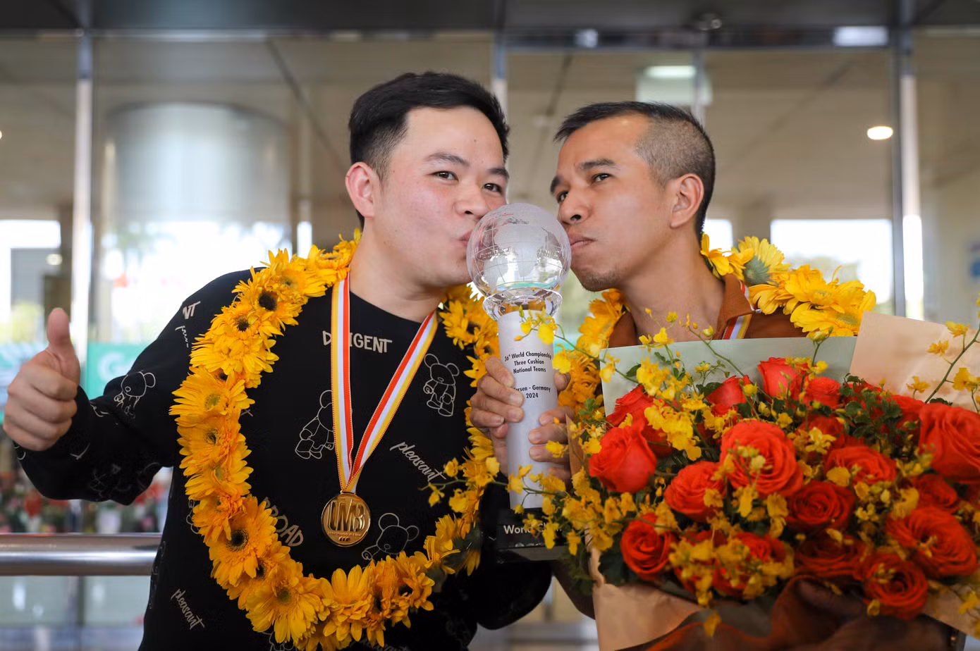 Kịch tính, mãn nhãn và giàu cảm xúc nhất chính là loạt penalty, 2 tuyển thủ Tây Ban Nha ghi 2 điểm để cân bằng tỉ số 14-14 nhưng ở cú đánh quyết định, Ruben Legazpi cũng không thể thành công. Ở tình huống quyết định, dù là một thế bi xấu, Phương Vinh đã tung cú đánh vô cùng kỹ thuật để ghi điểm ấn định chiến thắng 15-14 siêu kịch tính.