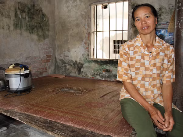 Mẹ Duẩn nói, phải học mới thoát nghèo