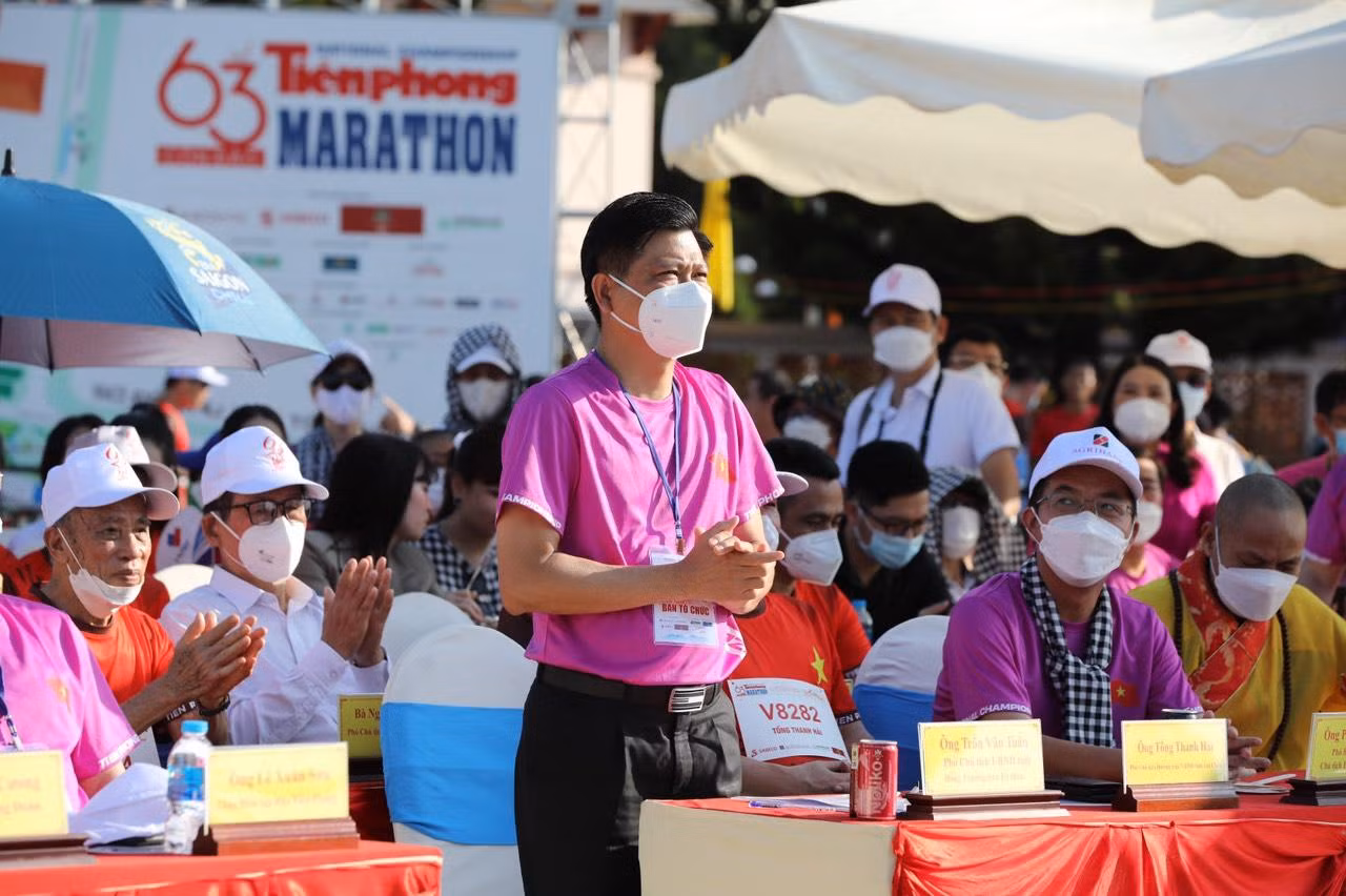 Chạy đồng hành cùng Tiền Phong Marathon 2022 ảnh 18 Chạy đồng hành cùng Tiền Phong Marathon 2022 ảnh 18