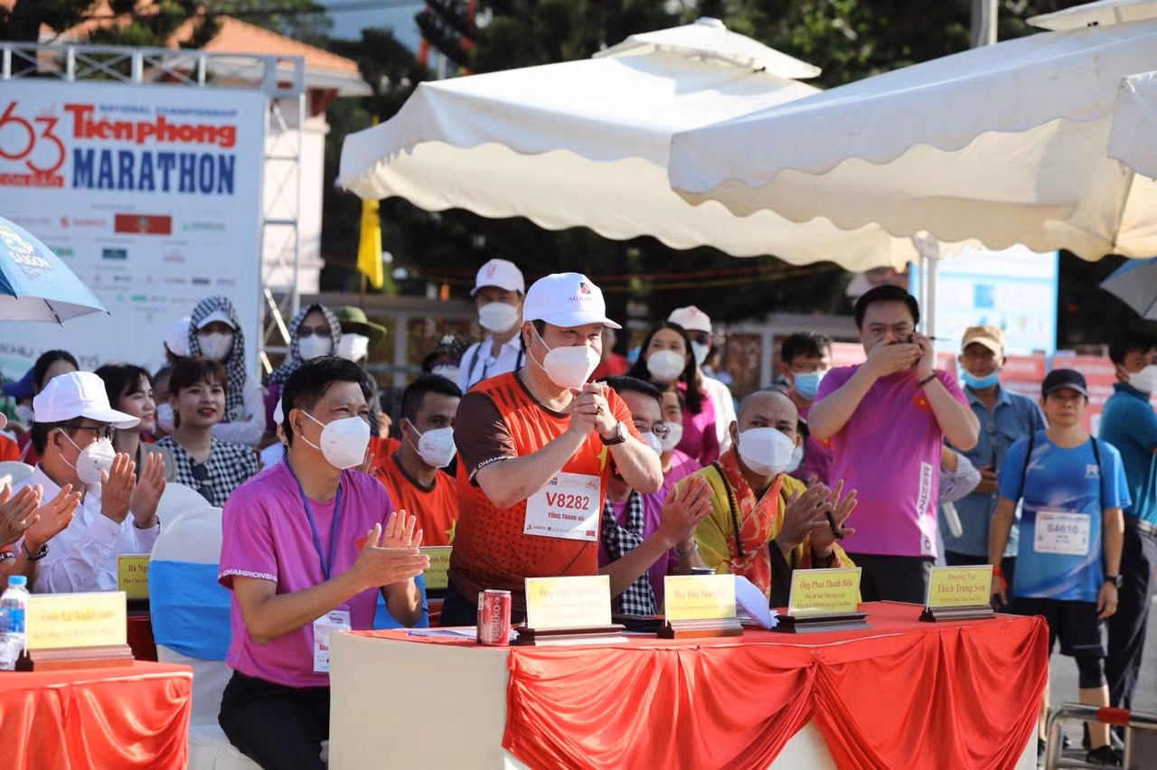 Chạy đồng hành cùng Tiền Phong Marathon 2022 ảnh 22 Chạy đồng hành cùng Tiền Phong Marathon 2022 ảnh 22