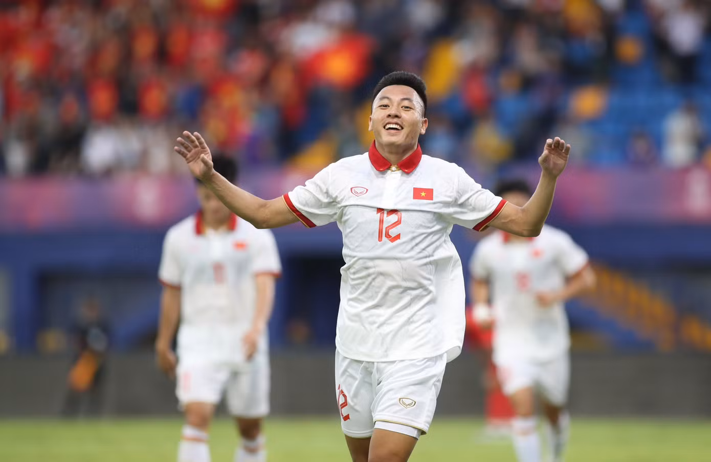 SEA Games 32: U22 Việt Nam tạm dẫn đầu bảng B sau chiến thắng 3-1 trước U22 Singapore ảnh 56