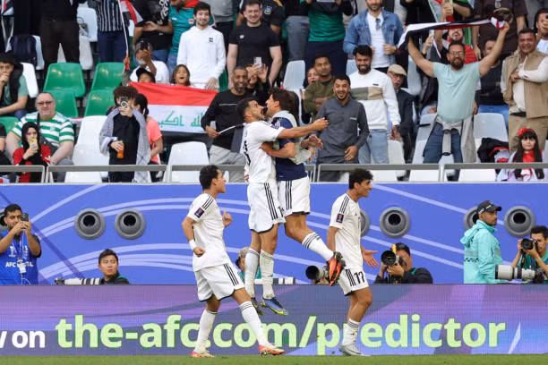 Đánh bại Nhật Bản 2-1, tuyển Iraq rộng đường vào vòng trong ảnh 12 Đánh bại Nhật Bản 2-1, tuyển Iraq rộng đường vào vòng trong ảnh 12