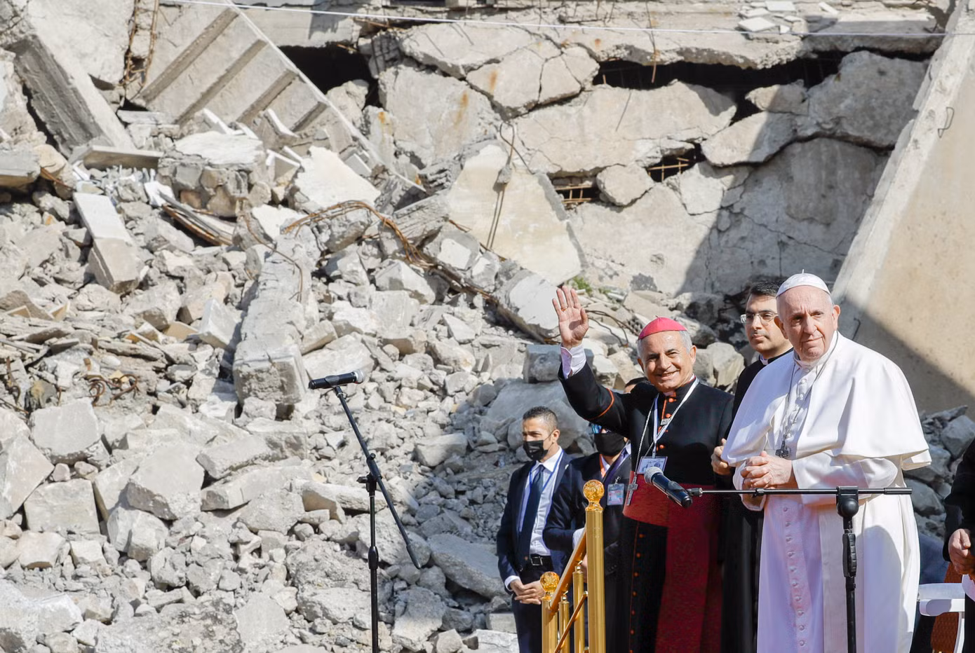 Giáo hoàng Francis trong chuyến thăm Mosul năm 2021. (Ảnh: AP) Giáo hoàng Francis trong chuyến thăm Mosul năm 2021. (Ảnh: AP)