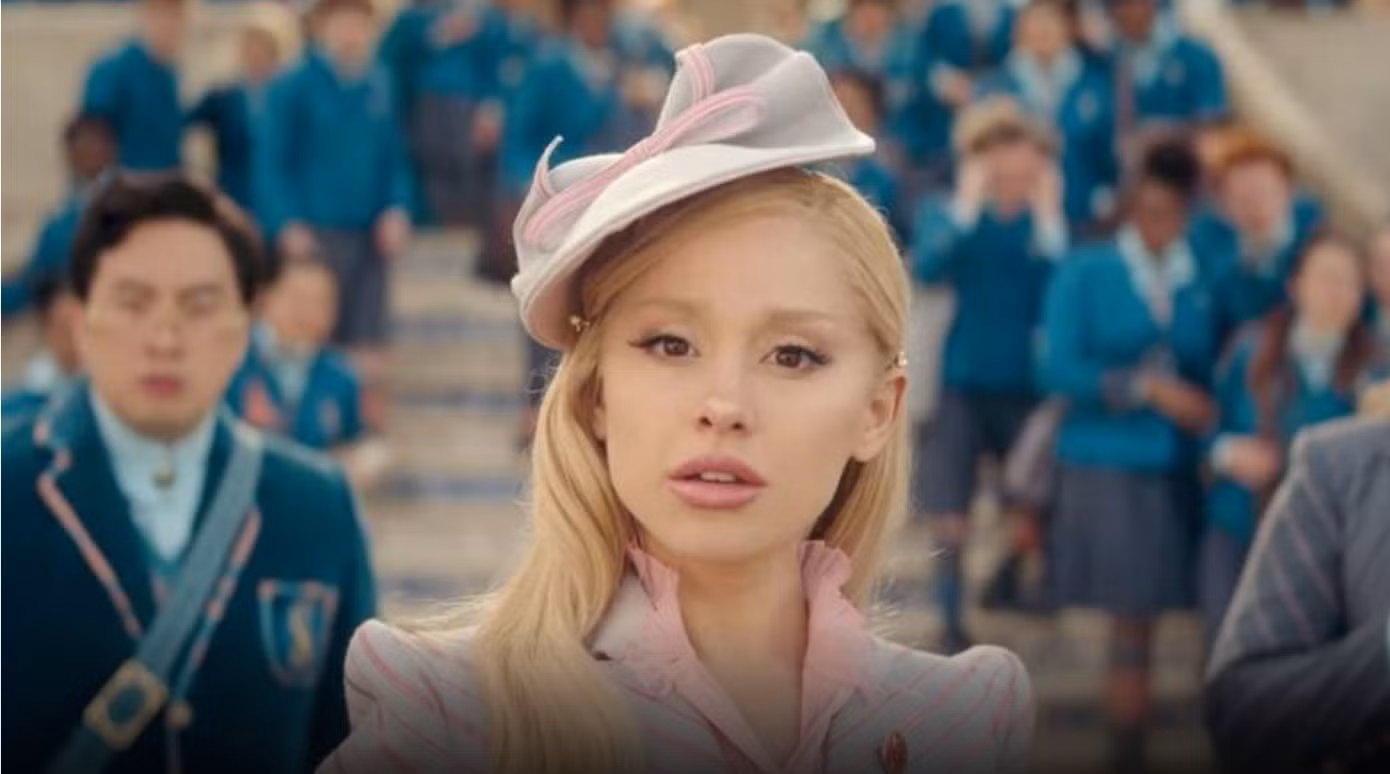 Ariana Grande có một năm 2024 bận rộn với các dự án phim ảnh và ca nhạc.
