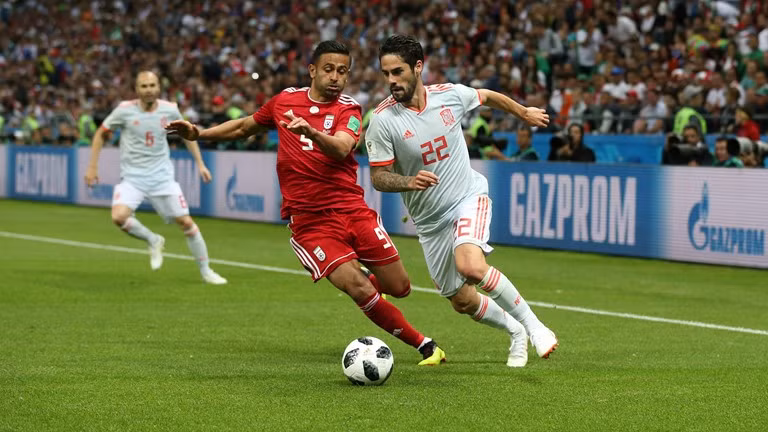 Costa ăn may, Tây Ban Nha thắng nhẹ Iran ảnh 3