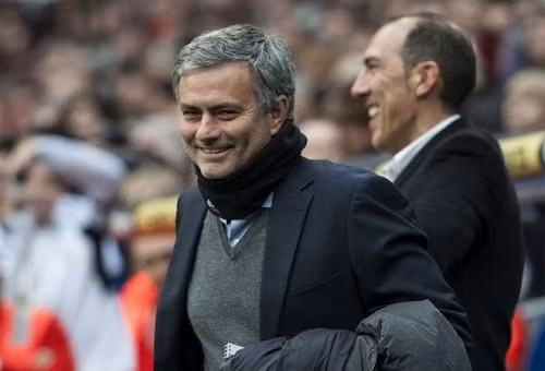 Mourinho trở lại Anh lần thứ hai