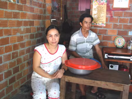 Chị Lê Thị Thanh và anh Trần Văn Liễu - nhân chứng quan trọng trong vụ án. Ảnh: H.T . Chị Lê Thị Thanh và anh Trần Văn Liễu - nhân chứng quan trọng trong vụ án. Ảnh: H.T