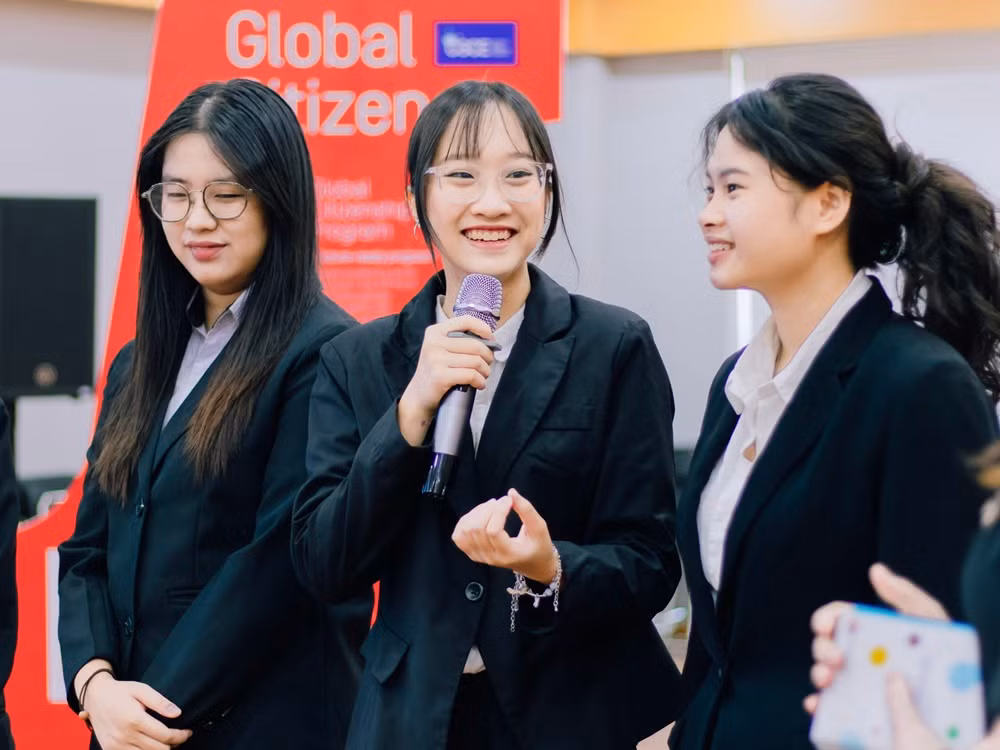 Các đội thi đại diện 3 miền tham gia thi đấu với tinh thần hữu nghị.