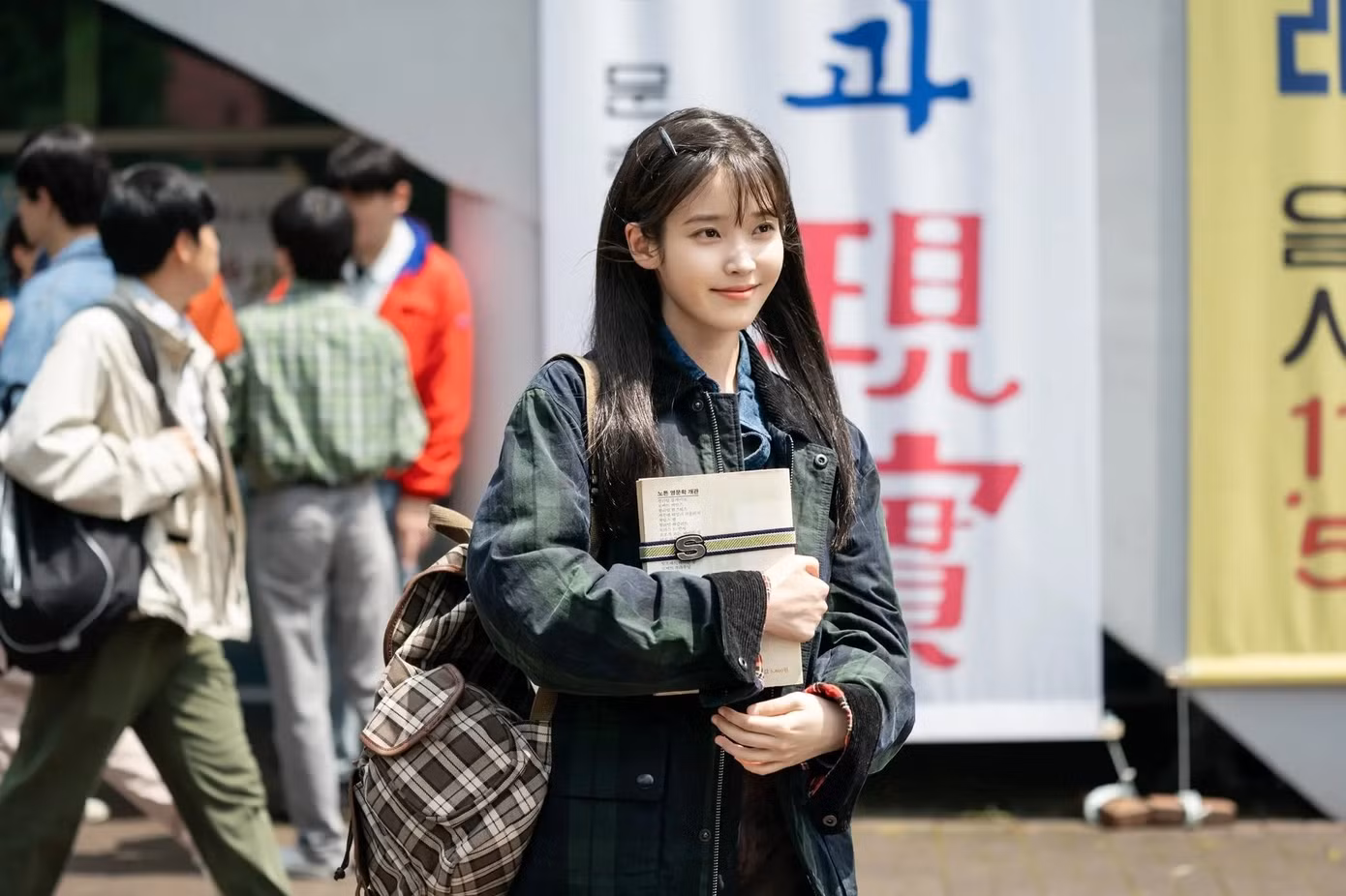 Geum Myeong đi du học nhưng phim không kể nhiều về sự nghiệp của cô.