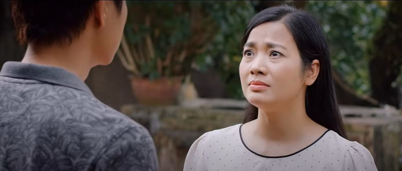 Chị Hoa phẫn nộ khi em trai coi thường ông Lâm Chị Hoa phẫn nộ khi em trai coi thường ông Lâm