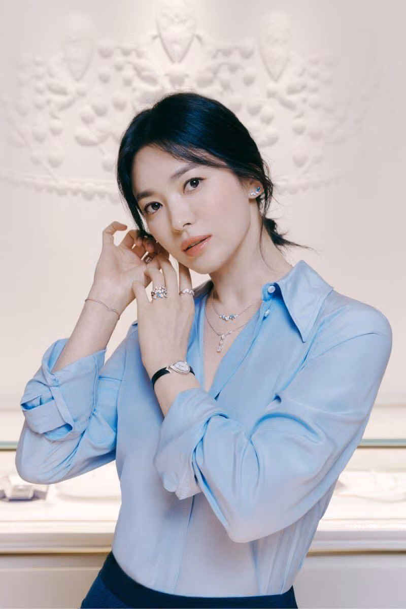 Song Hye Kyo ngày càng trẻ trung hơn sau biến cố ly hôn Song Hye Kyo ngày càng trẻ trung hơn sau biến cố ly hôn