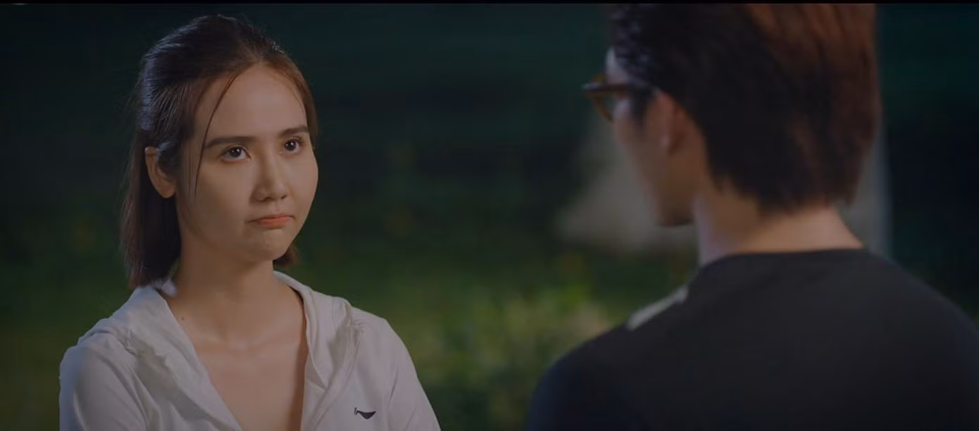 Hoàng Duy không buông tay bạn gái trong mọi hoàn cảnh