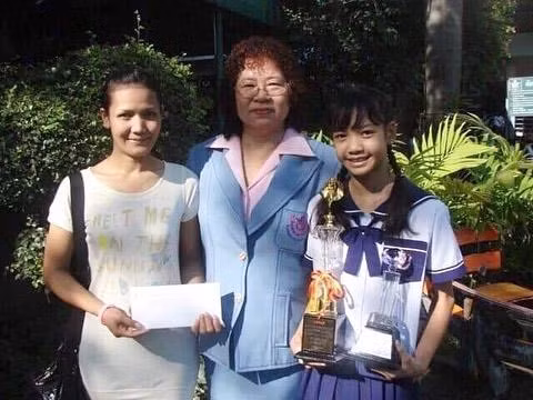 Lisa trước khi gia nhập YG Ent đã sở hữu nhiều giải thưởng ca hát