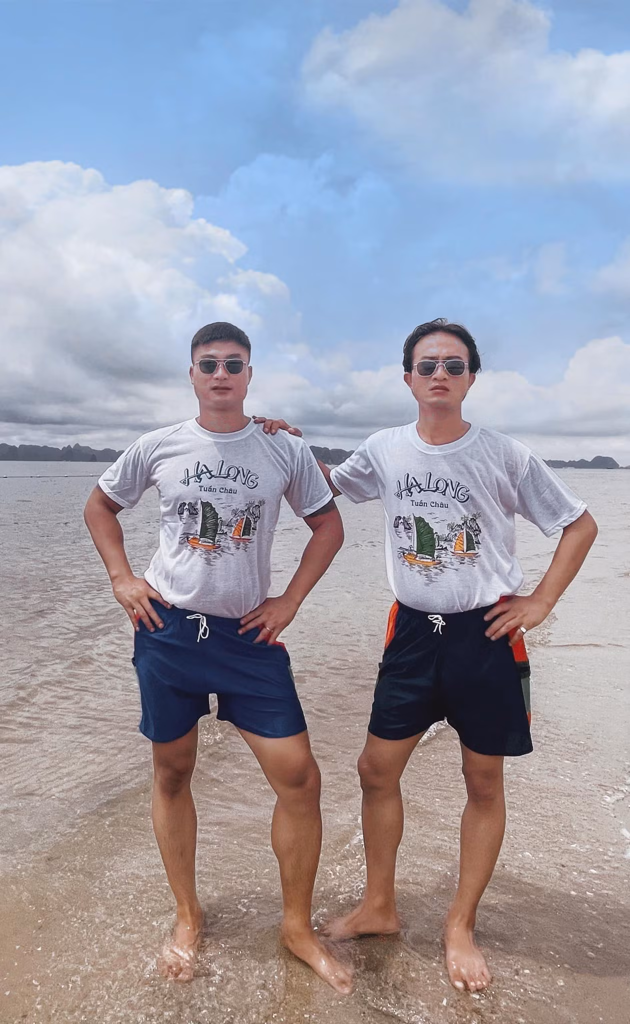 Doãn Quốc Đam, Duy Hưng thân nhau từ trên phim đến ngoài đời. Doãn Quốc Đam, Duy Hưng thân nhau từ trên phim đến ngoài đời.