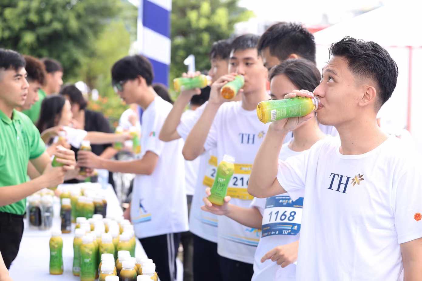 Tập đoàn TH cam kết đồng hành cùng với gia đình và nhà trường trong việc chăm sóc sức khỏe học sinh, sinh viên