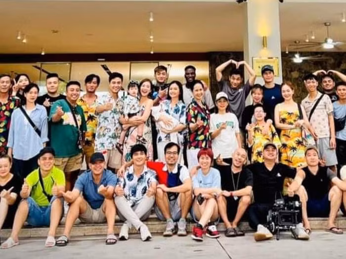 Bức ảnh chụp trong ngày đóng máy phim.