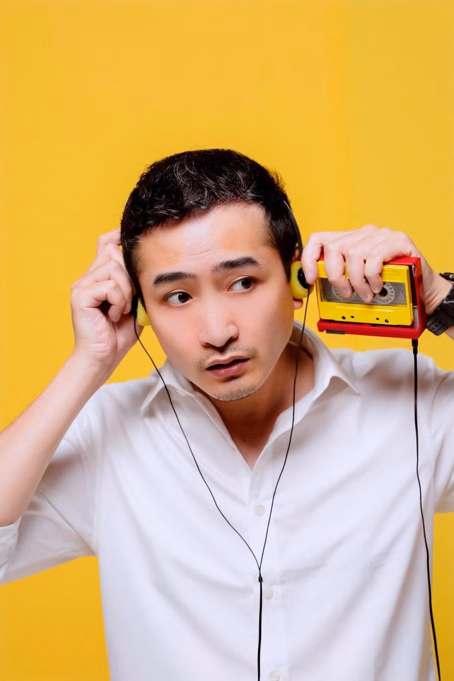 "Cũ" là cuốn sách thứ tư của Nick M "Cũ" là cuốn sách thứ tư của Nick M