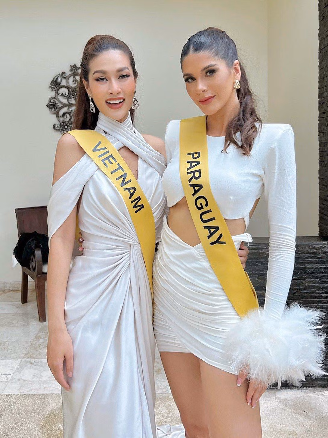 Thiên Ân thường buộc tóc cao trong cuộc thi này để có thể tham gia các hoạt động.