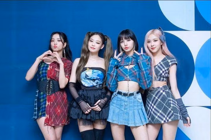 Netizen cho rằng BLACKPINK cần có sản phẩm mới