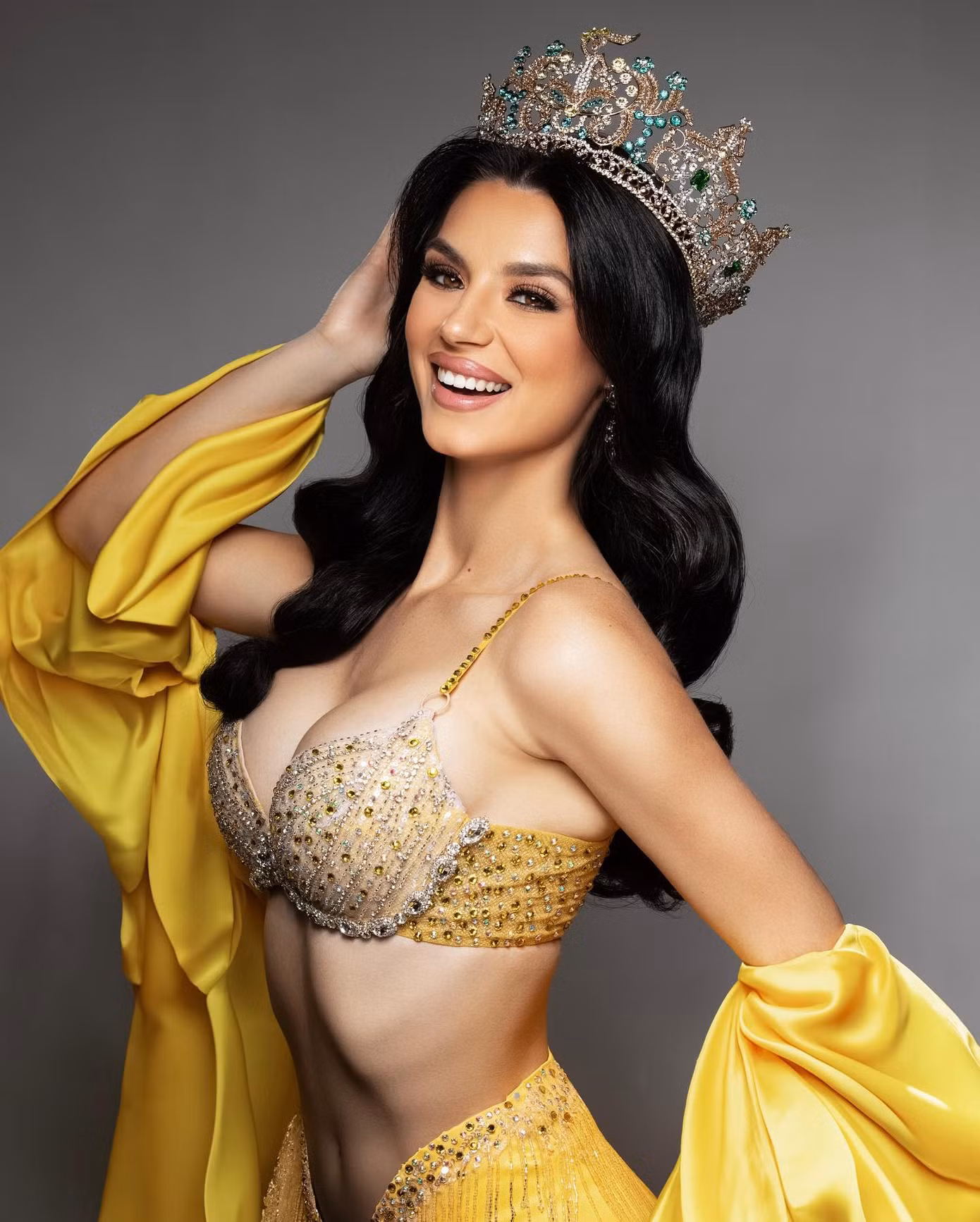Nếu Samantha Keaton bị tước vương miện thì vị trí Top 20 MGI 2024 cũng sẽ không còn. Nếu Samantha Keaton bị tước vương miện thì vị trí Top 20 MGI 2024 cũng sẽ không còn.